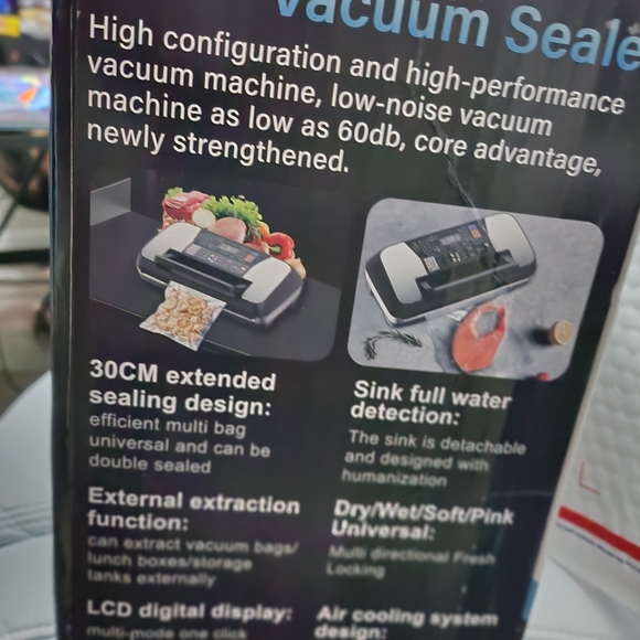**NWT** MZROT SV618 Vacuum Sealer - Black and Silver - Picture 3 of 4